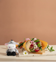 Sarı Bukette Papatyalar, Güller ve Peluş Eşek