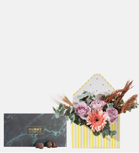 Çizgili Zarfta Güller & Gerbera ve Gurme Lezzetler