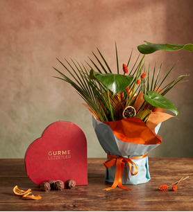 Buket Kağıtlı Monstera ve Gurme Lezzetler